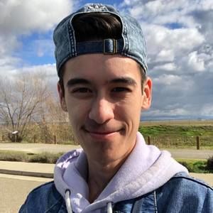 Meet your Posher, Chase